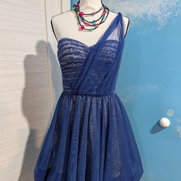 BCBGMaxAzria Dresses & Skirts - BCBG Maxazria Elegant Blue One-Shoulder Dress size 12